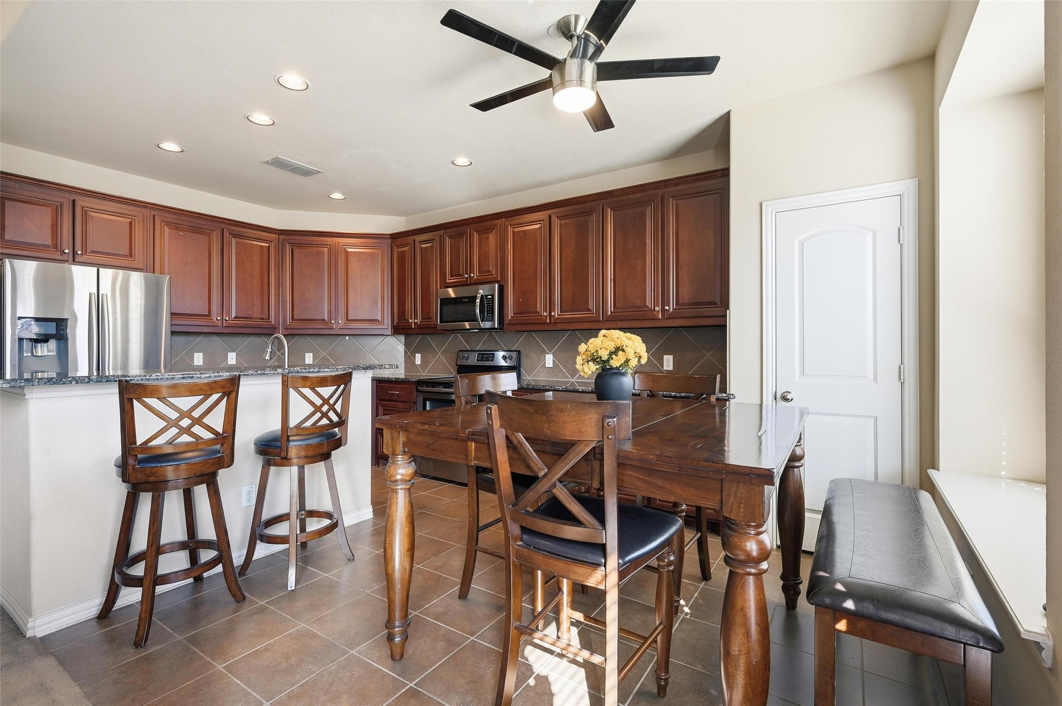 4222 Nia Drive Irving TX 75038