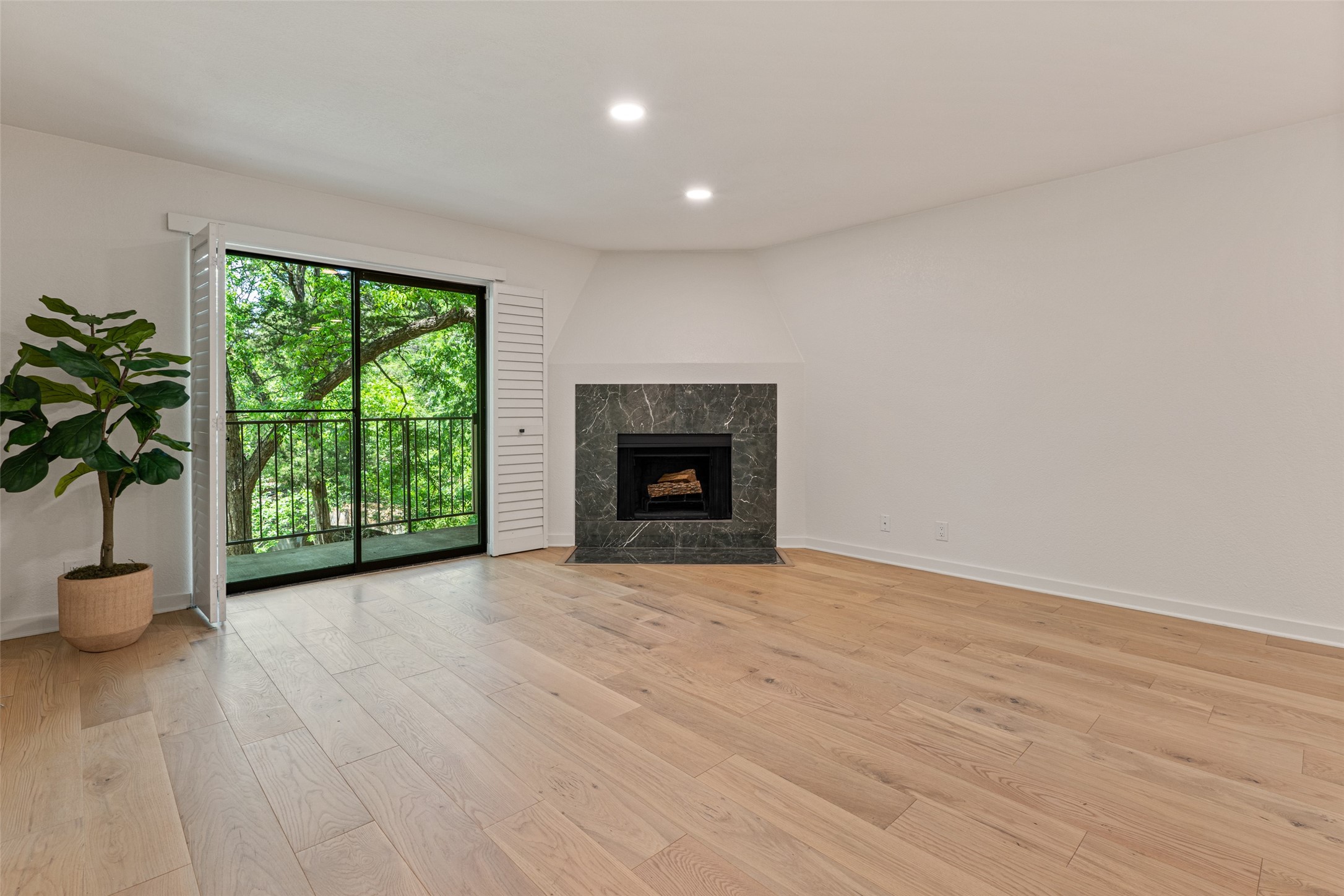 4777 Cedar Springs Road Dallas TX 75219
