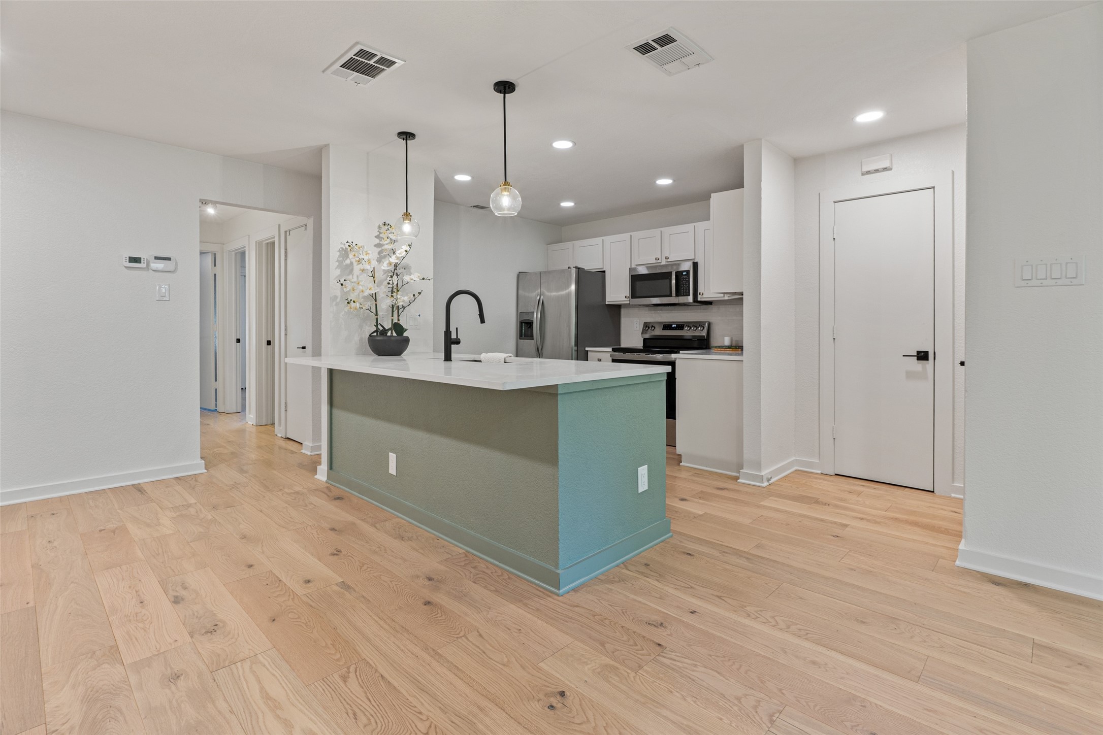 4777 Cedar Springs Road Dallas TX 75219