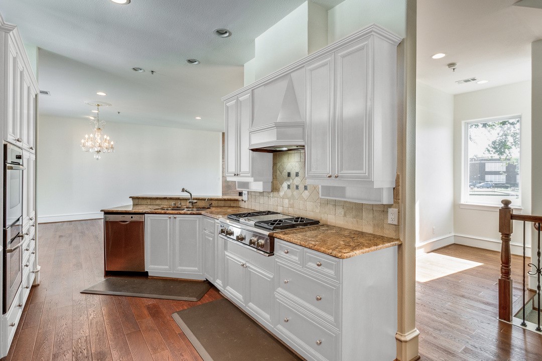 3805 Prescott Avenue Dallas TX 75219