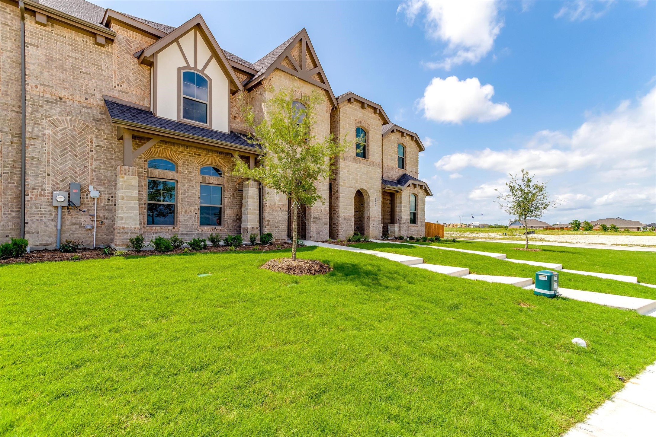 1531 Homeplace Circle Mansfield TX 76063