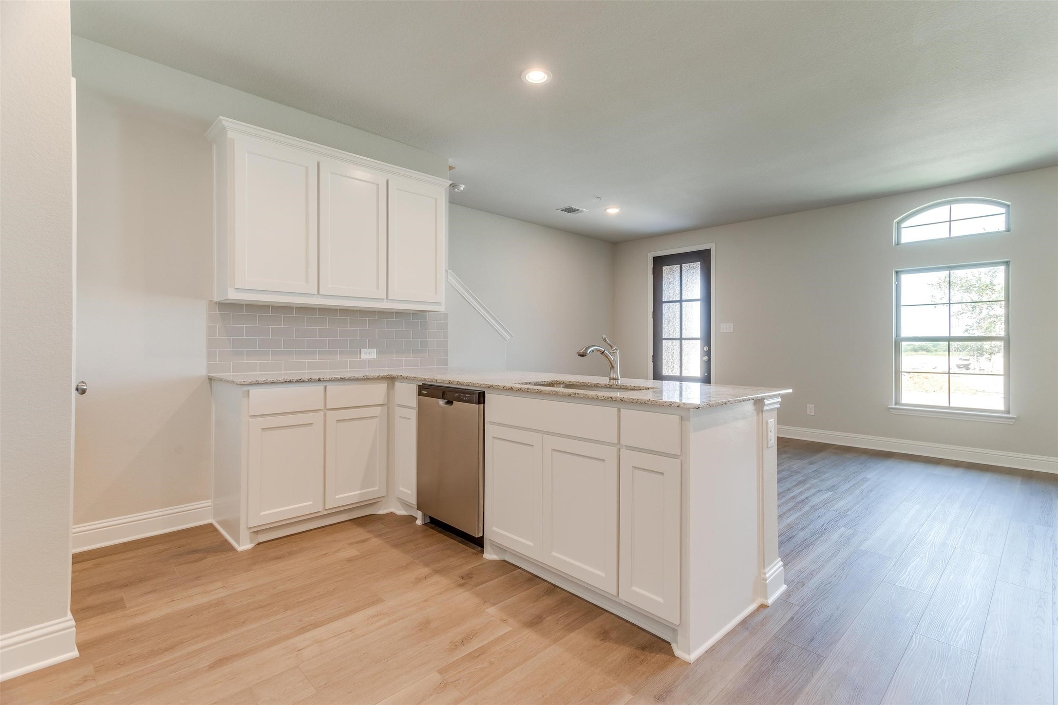 1531 Homeplace Circle Mansfield TX 76063