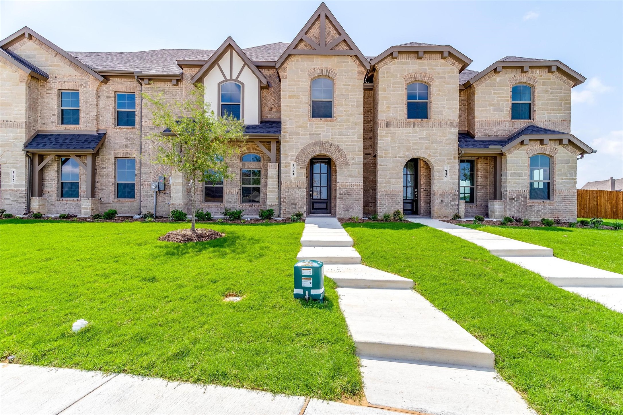 1531 Homeplace Circle Mansfield TX 76063