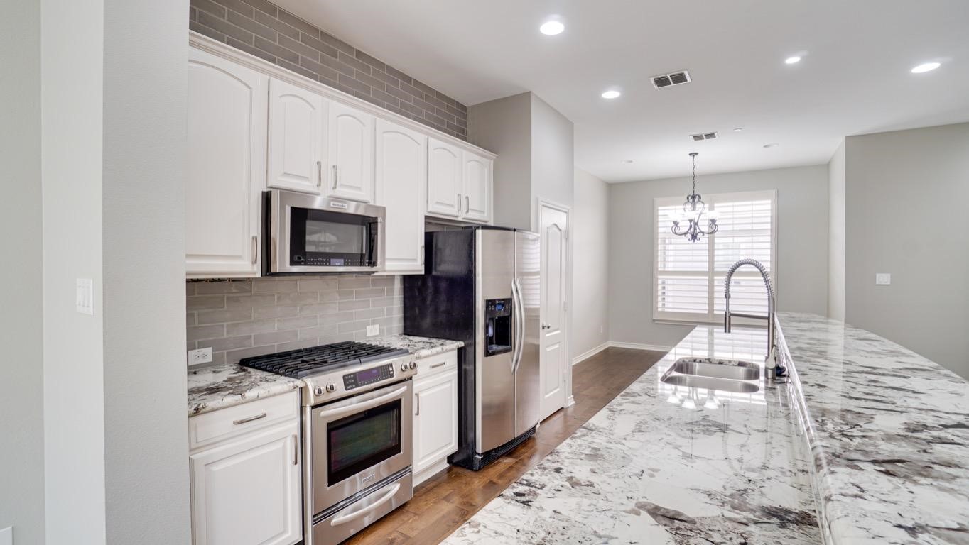 15846 Breedlove Place Addison TX 75001