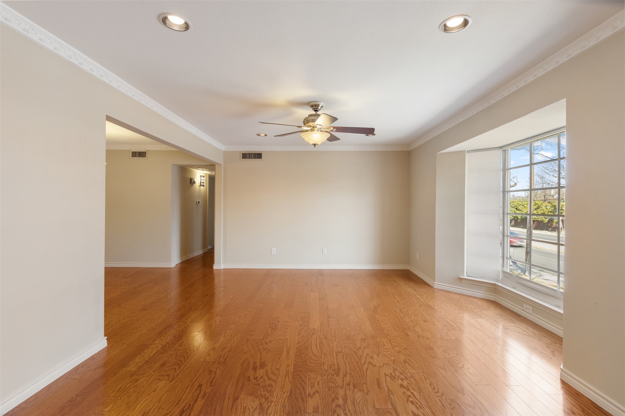 4709 Skillman Street Dallas TX 75206