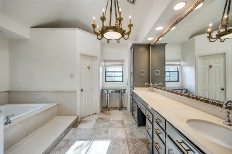 4350 Cochran Chapel Circle Dallas TX 75209