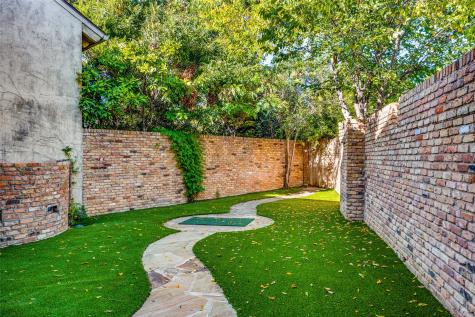 4350 Cochran Chapel Circle Dallas TX 75209