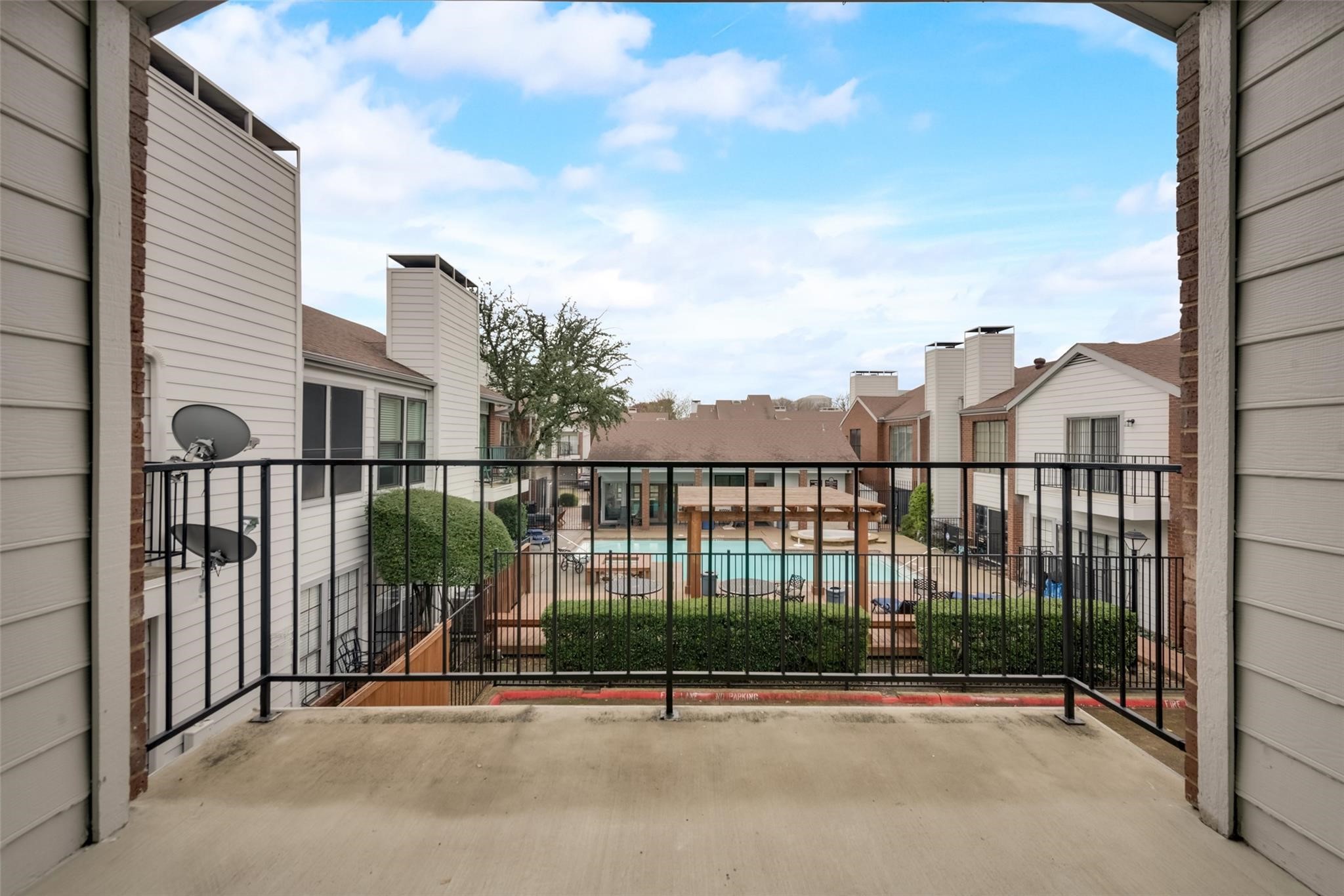 5100 Verde Valley Lane Dallas TX 75254