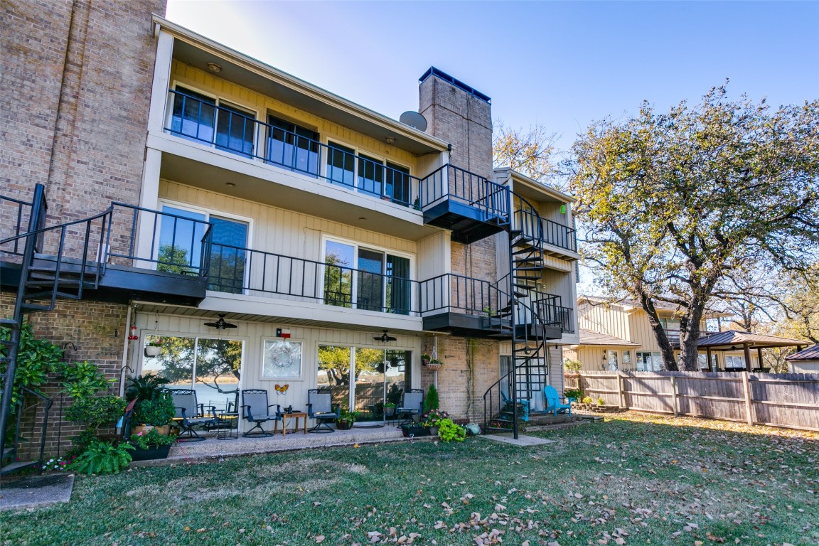 390 Driftwood Court Azle TX 76020