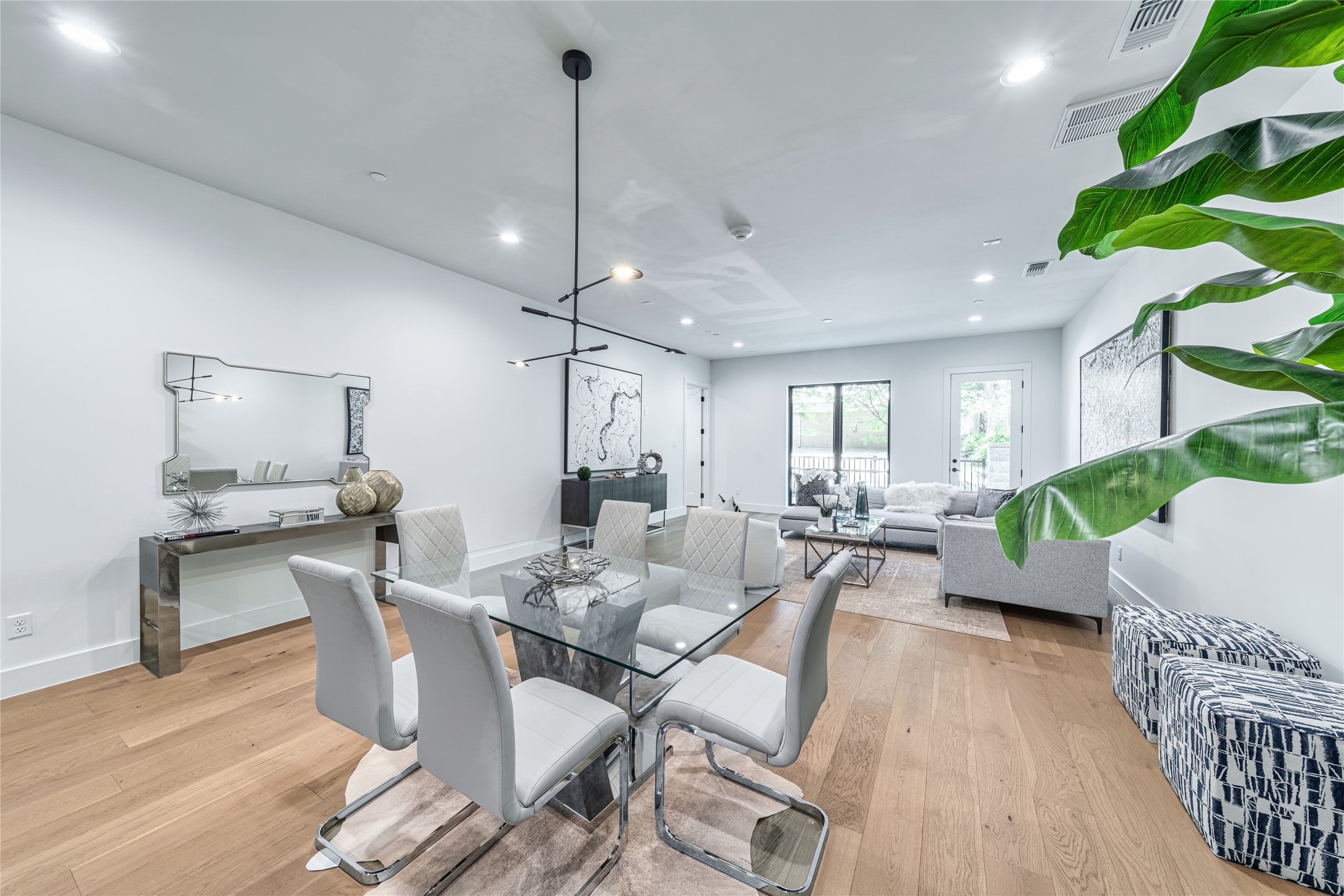 3601 Routh Street Dallas TX 75219