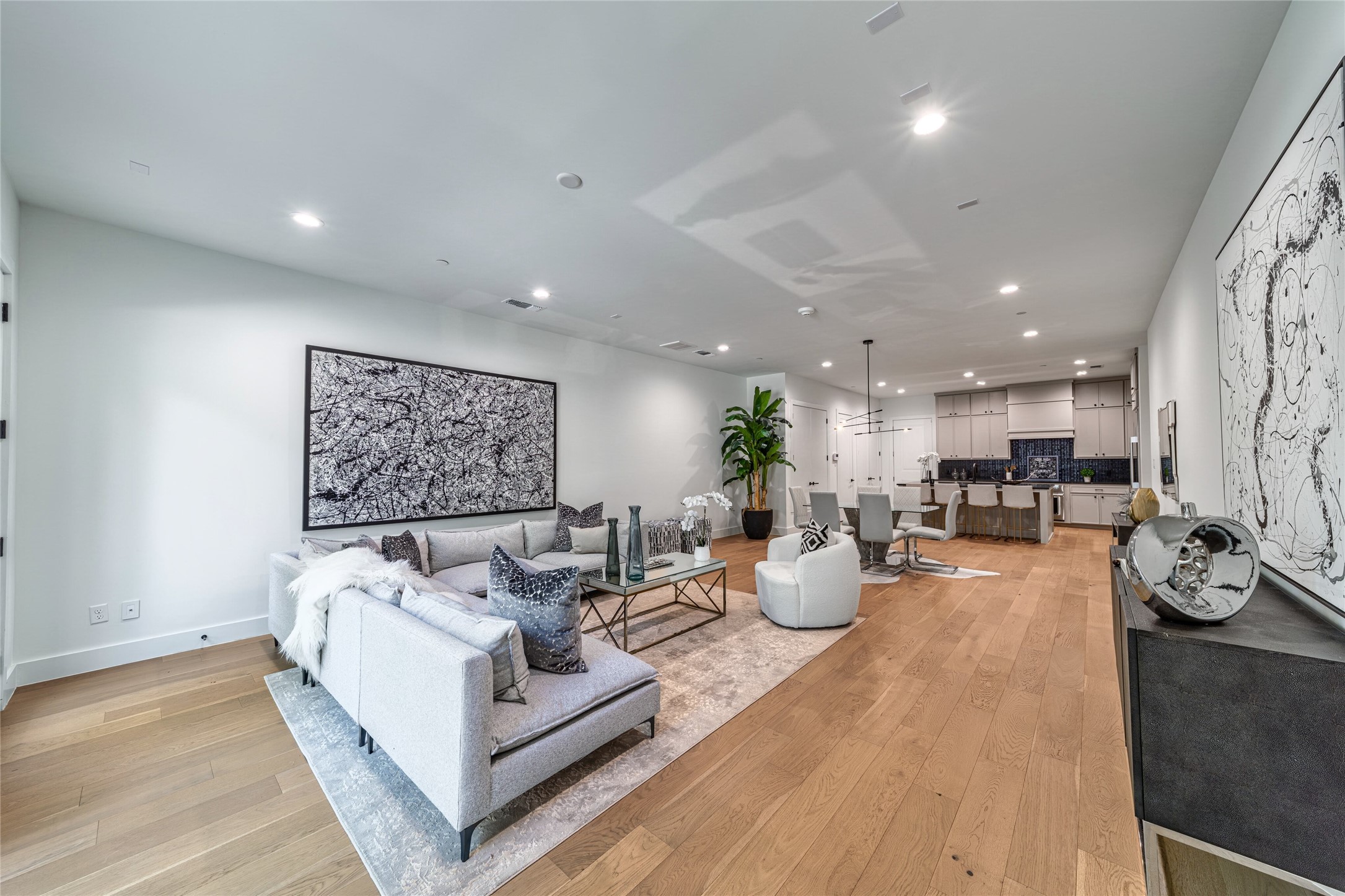 3601 Routh Street Dallas TX 75219