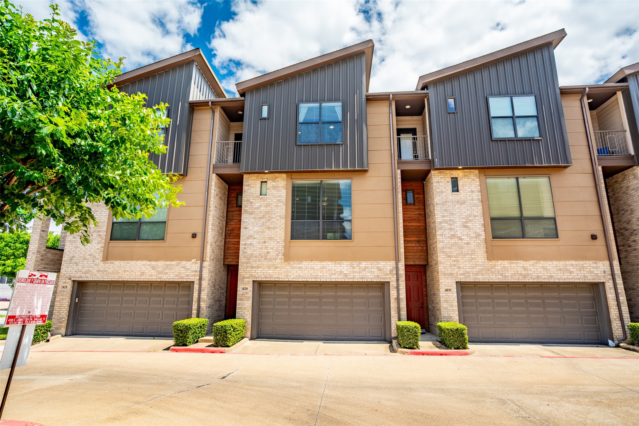 4211 Rawlins Street Dallas TX 75219