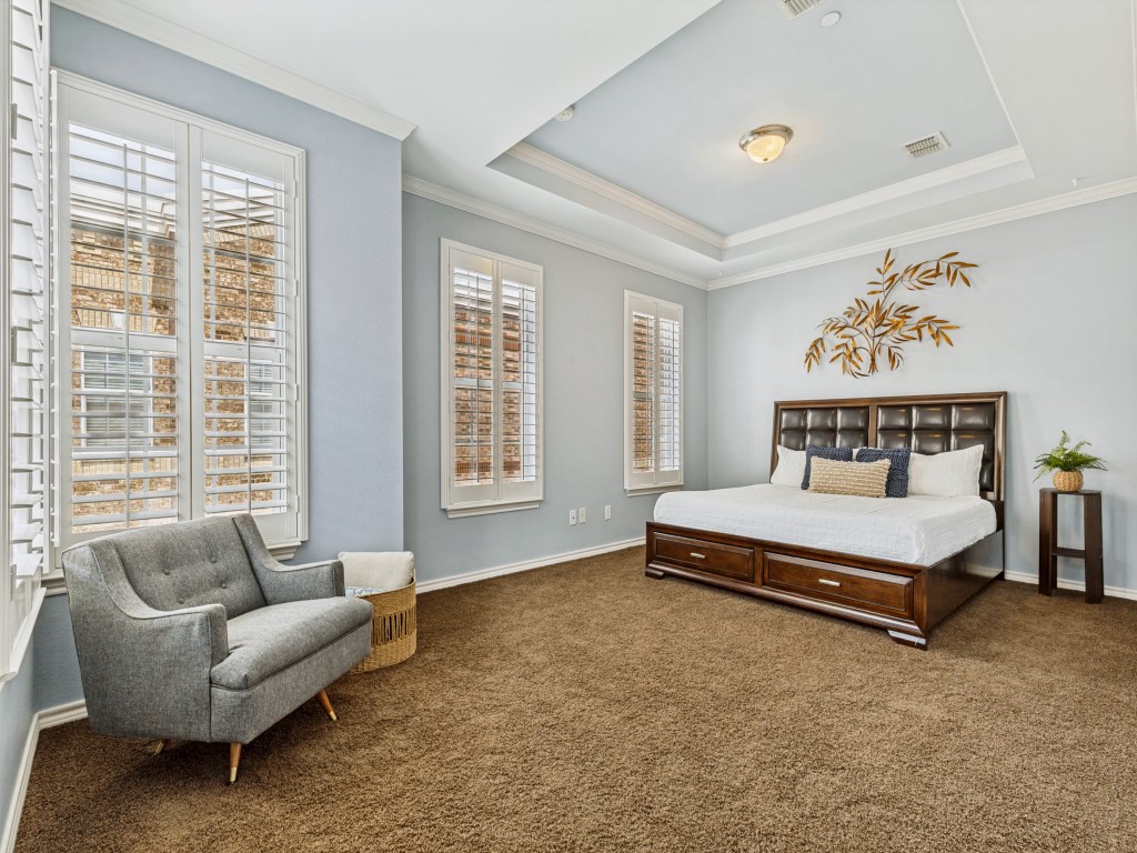 15741 Seabolt Addison TX 75001