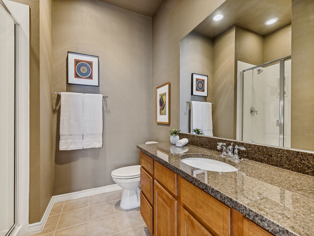 15741 Seabolt Addison TX 75001