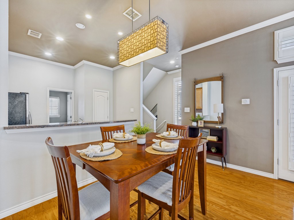 15741 Seabolt Addison TX 75001