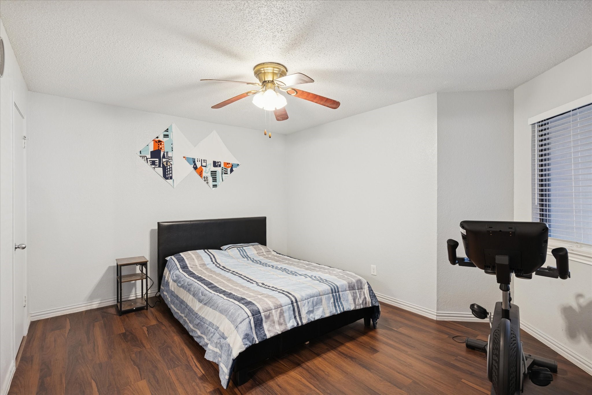 2300 Balsam Drive Arlington TX 76006