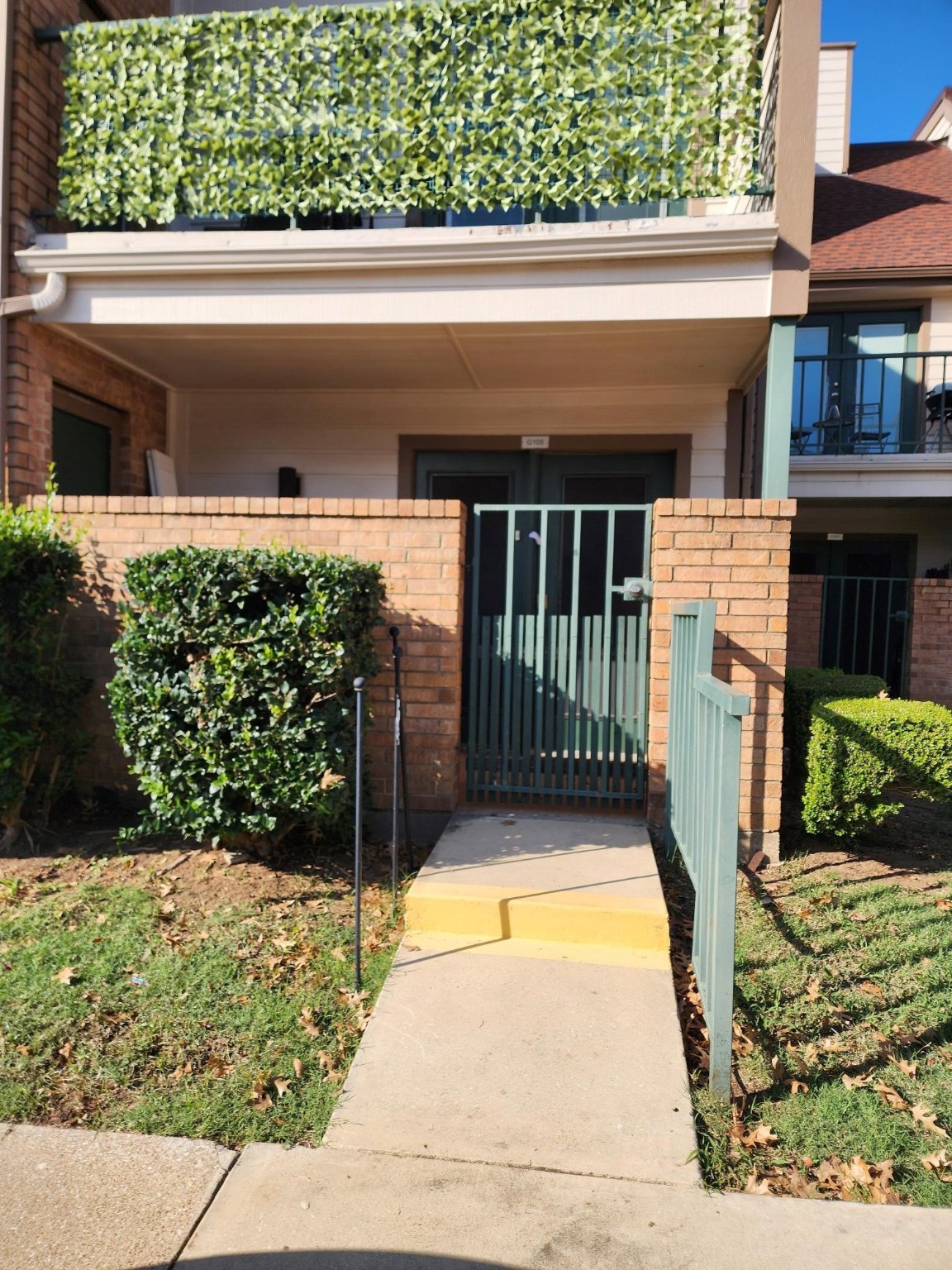 2300 Balsam Drive Arlington TX 76006