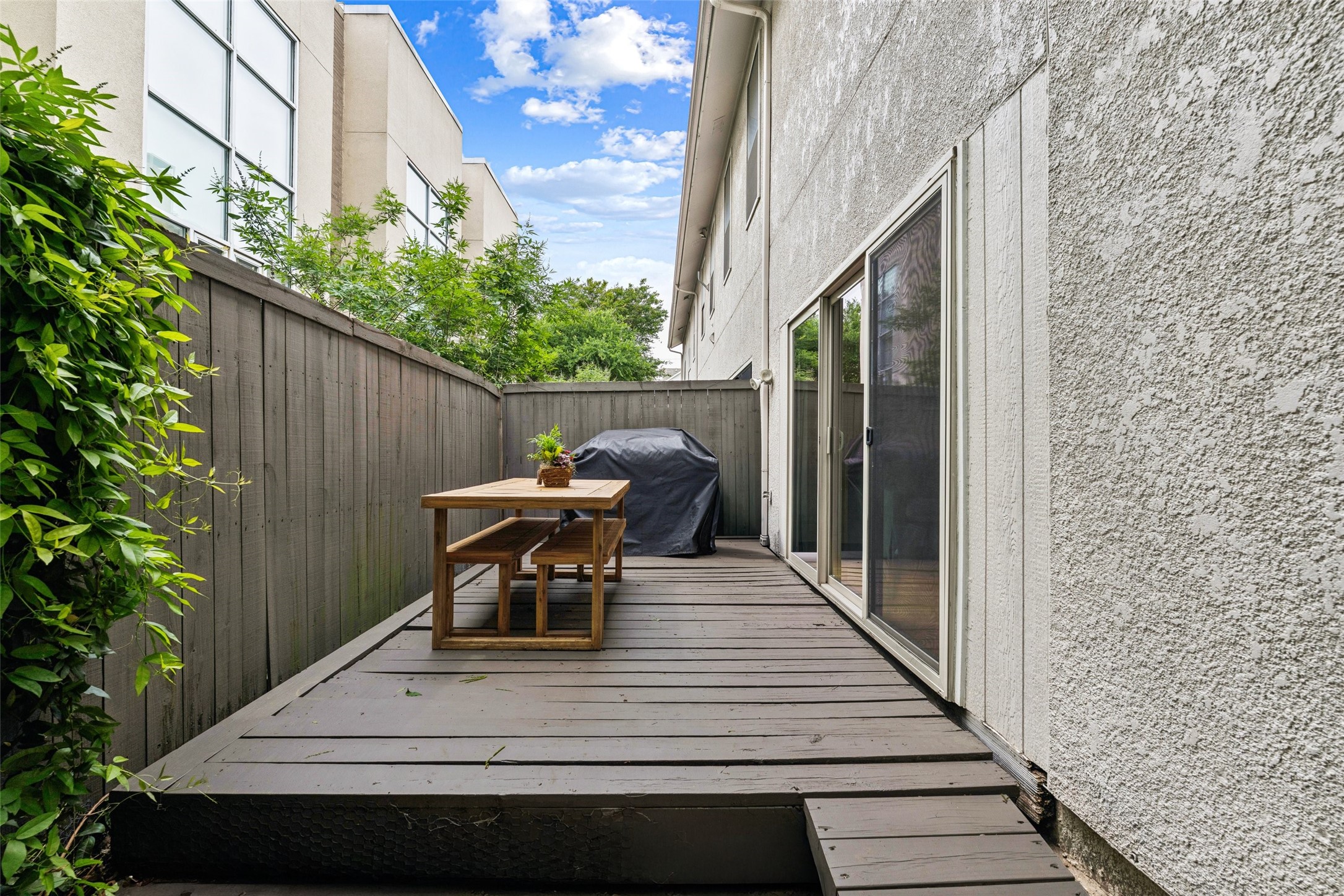 4110 Travis Street Dallas TX 75204
