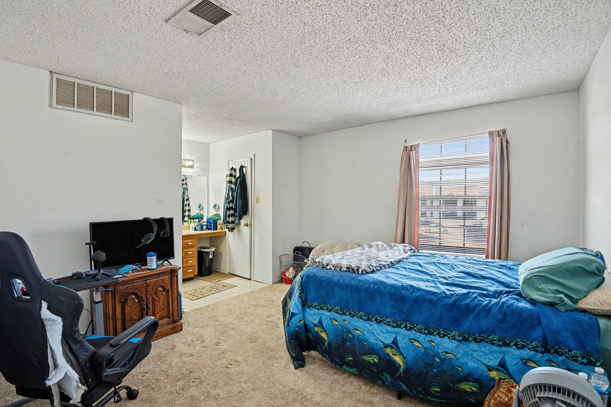 237 Shady Lane Drive Fort Worth TX 76112