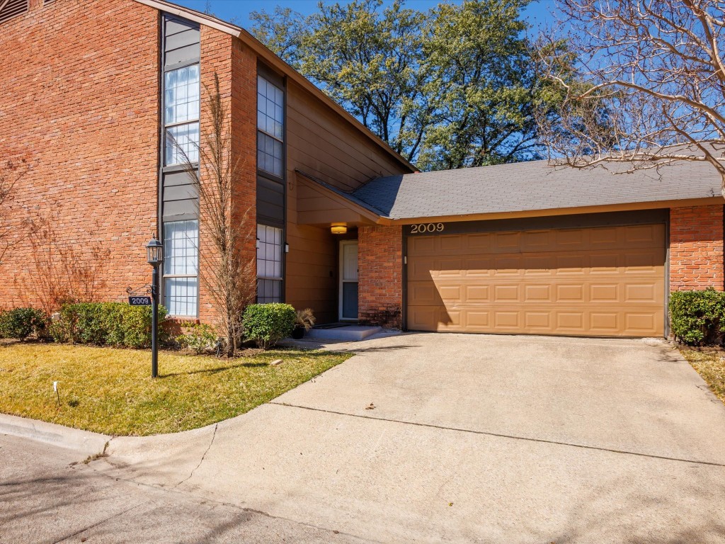 2009 Wilshire Drive Irving TX 75061