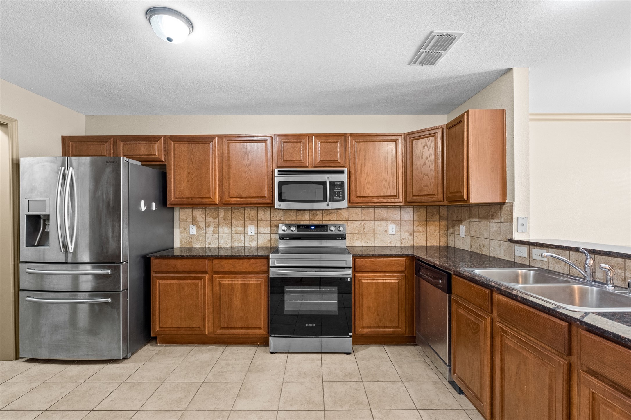 12611 Oceanside Drive Fort Worth TX 76040