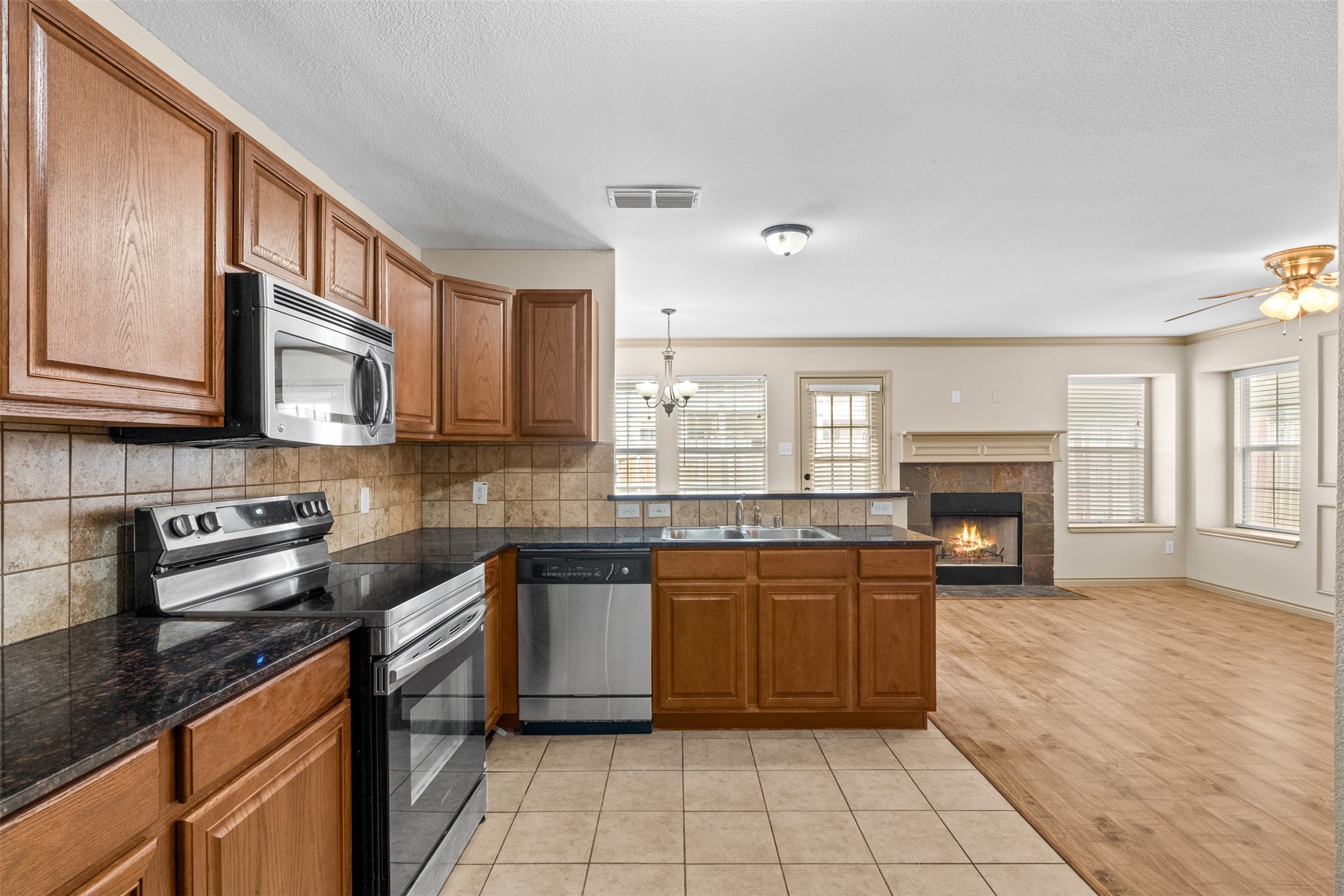 12611 Oceanside Drive Fort Worth TX 76040