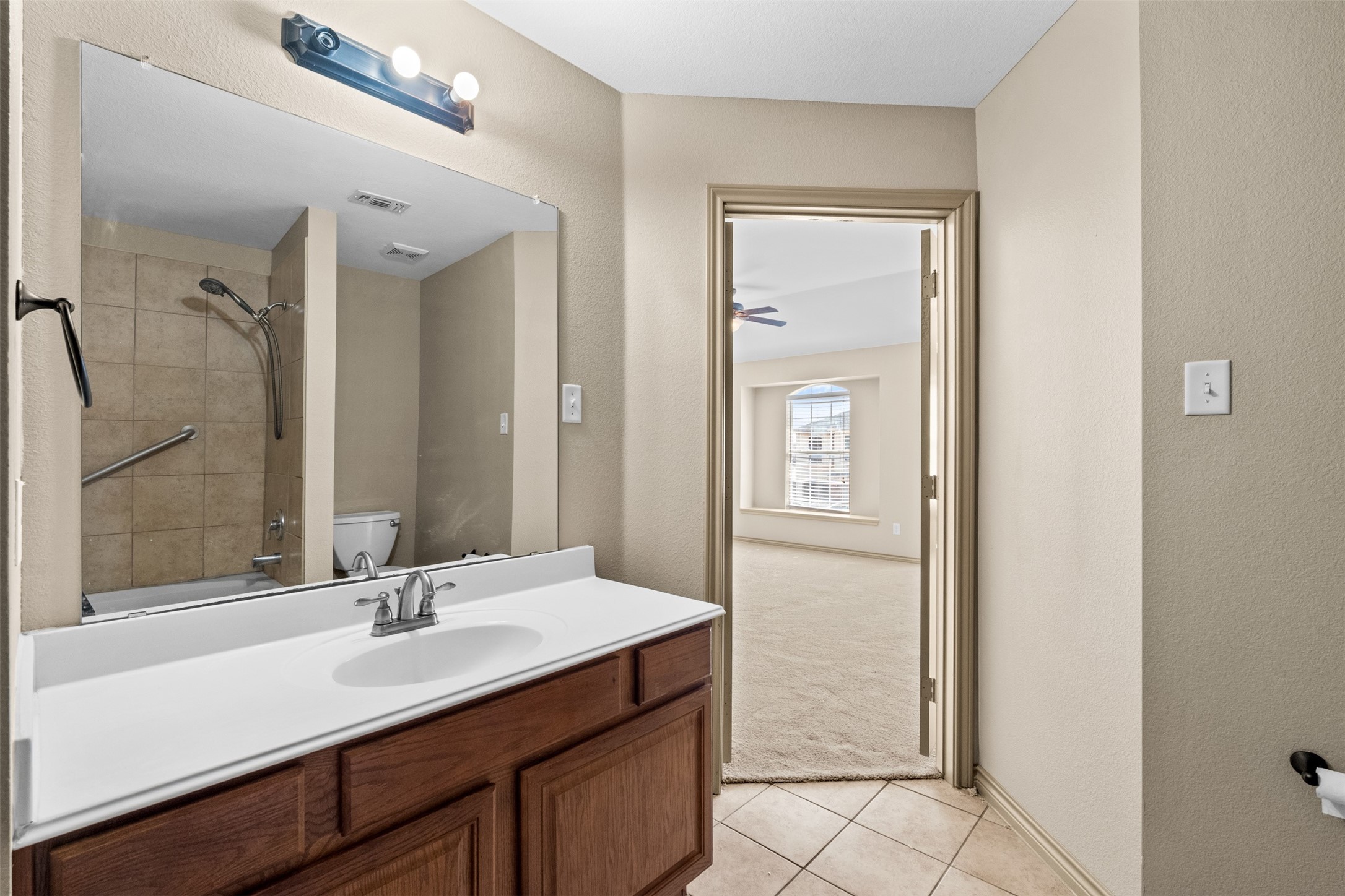12611 Oceanside Drive Fort Worth TX 76040