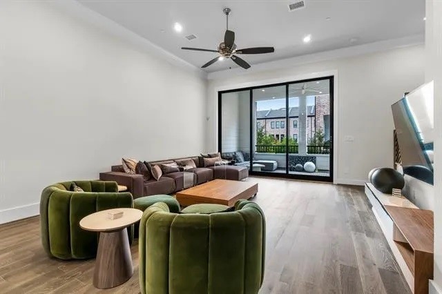 2157 Wenge Lane Dallas TX 75219