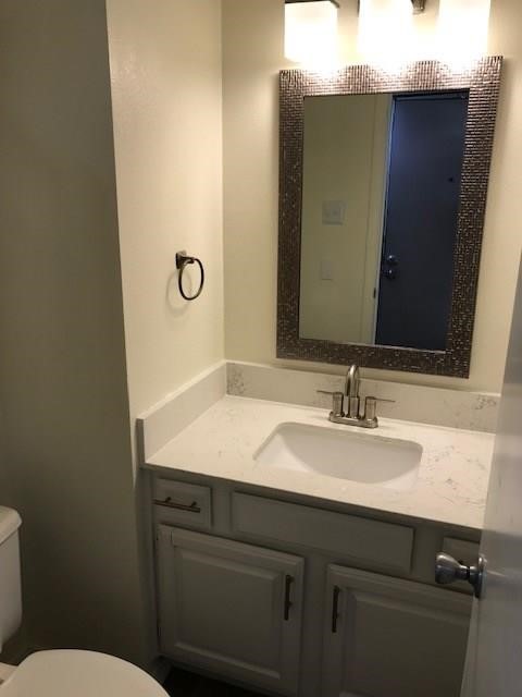 18240 Midway Road Dallas TX 75287