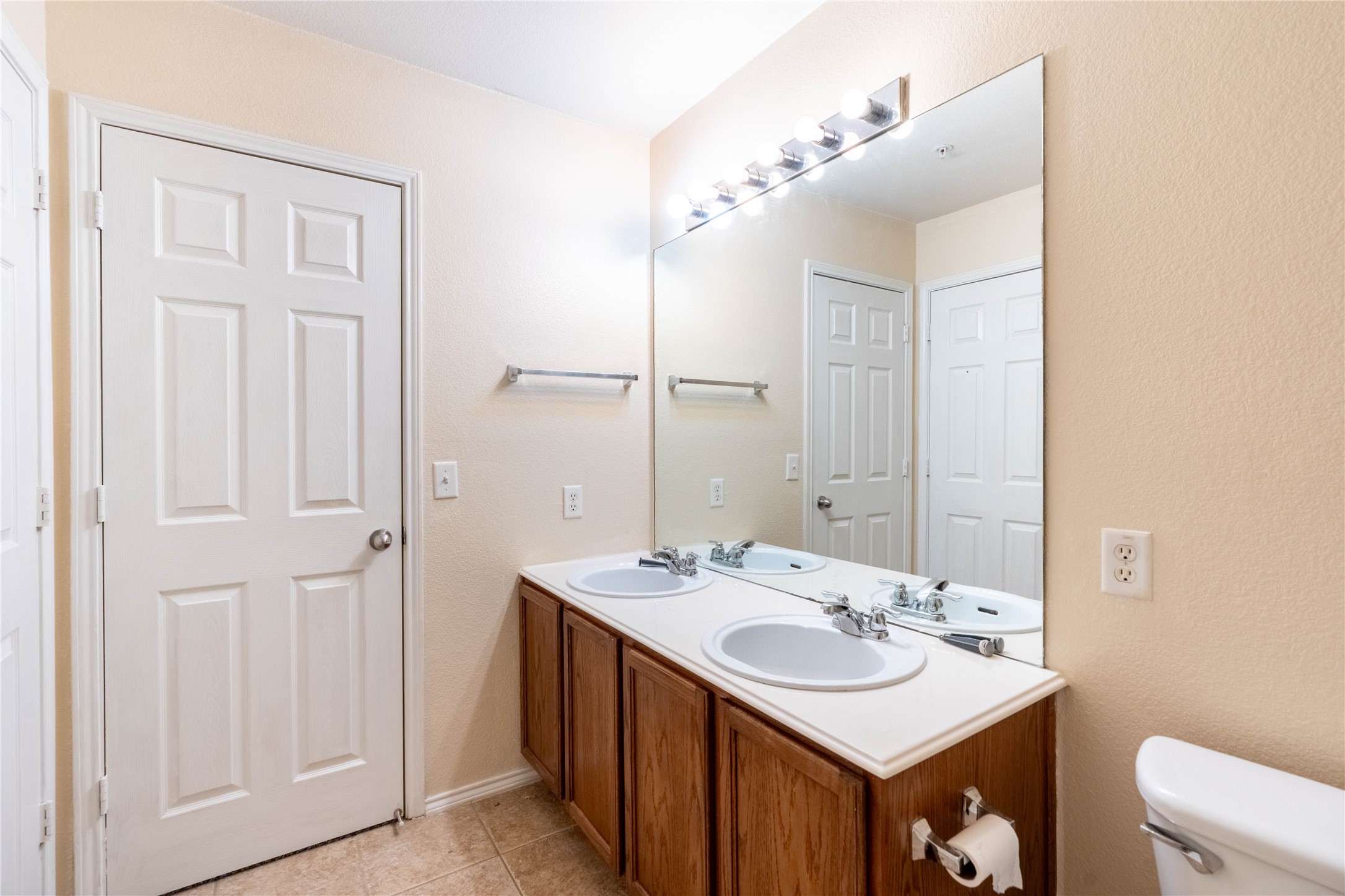 2228 Stonepark Place Mckinney TX 75071