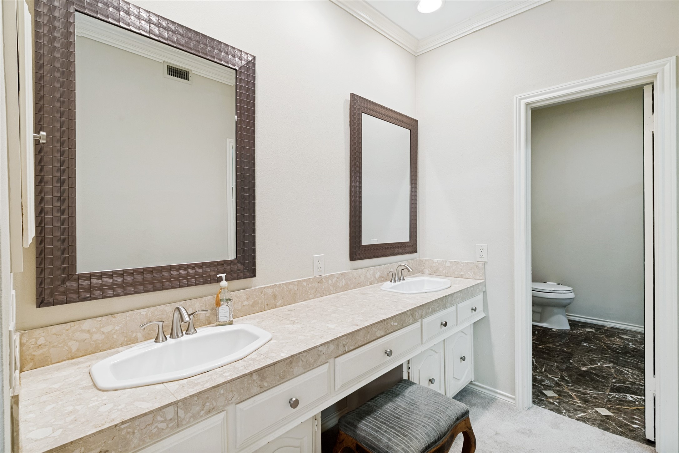 4122 La Place Drive Dallas TX 75220