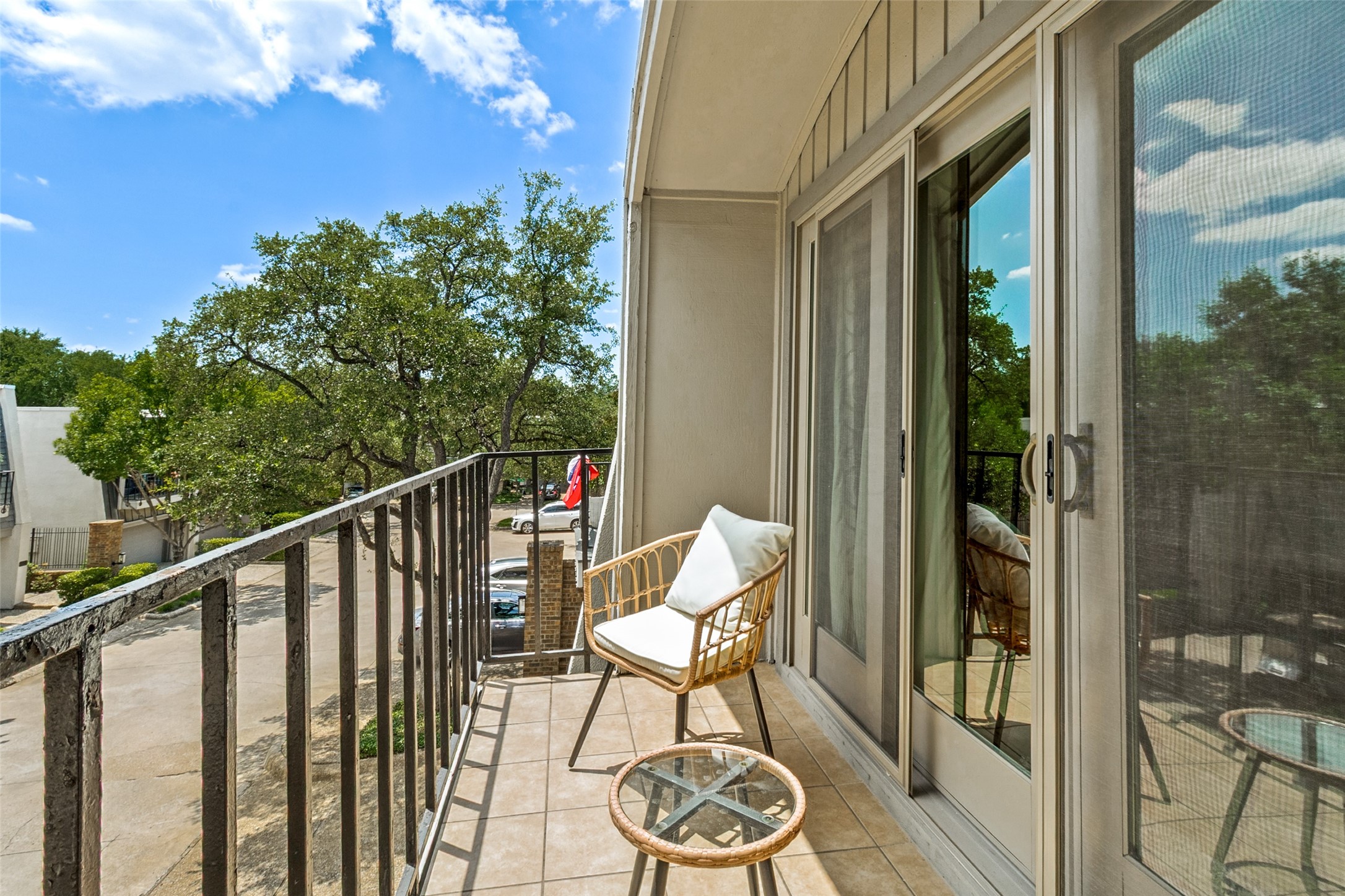 4122 La Place Drive Dallas TX 75220