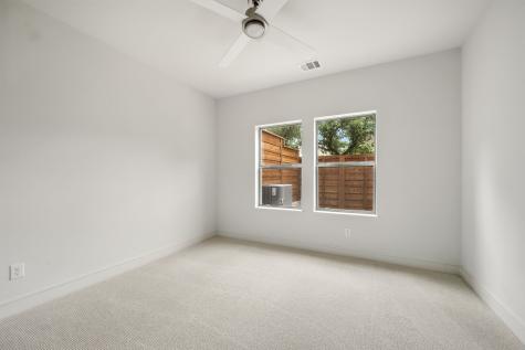 1364 Cherry Hills Lane Irving TX 75038