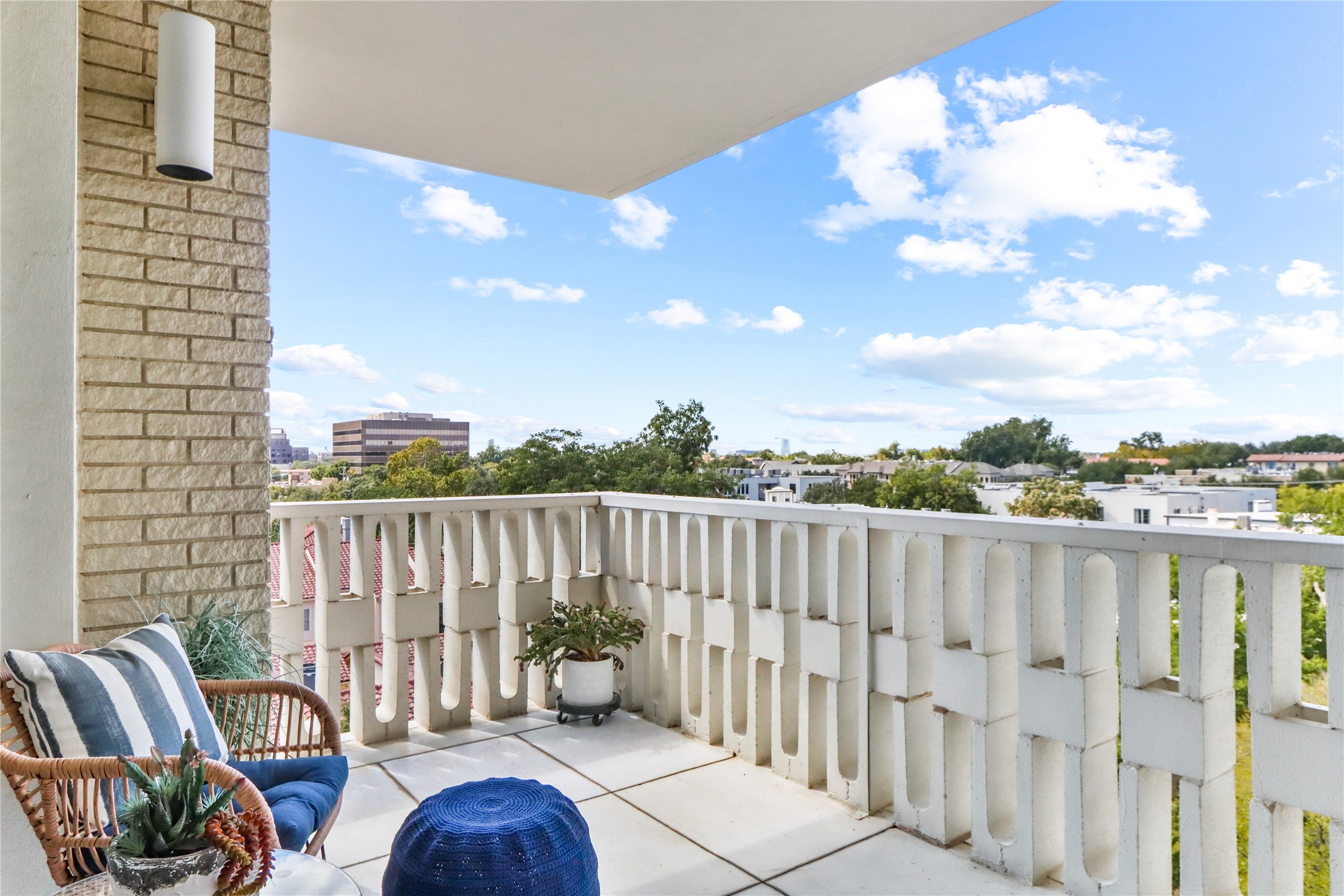3701 Turtle Creek Boulevard Dallas TX 75219