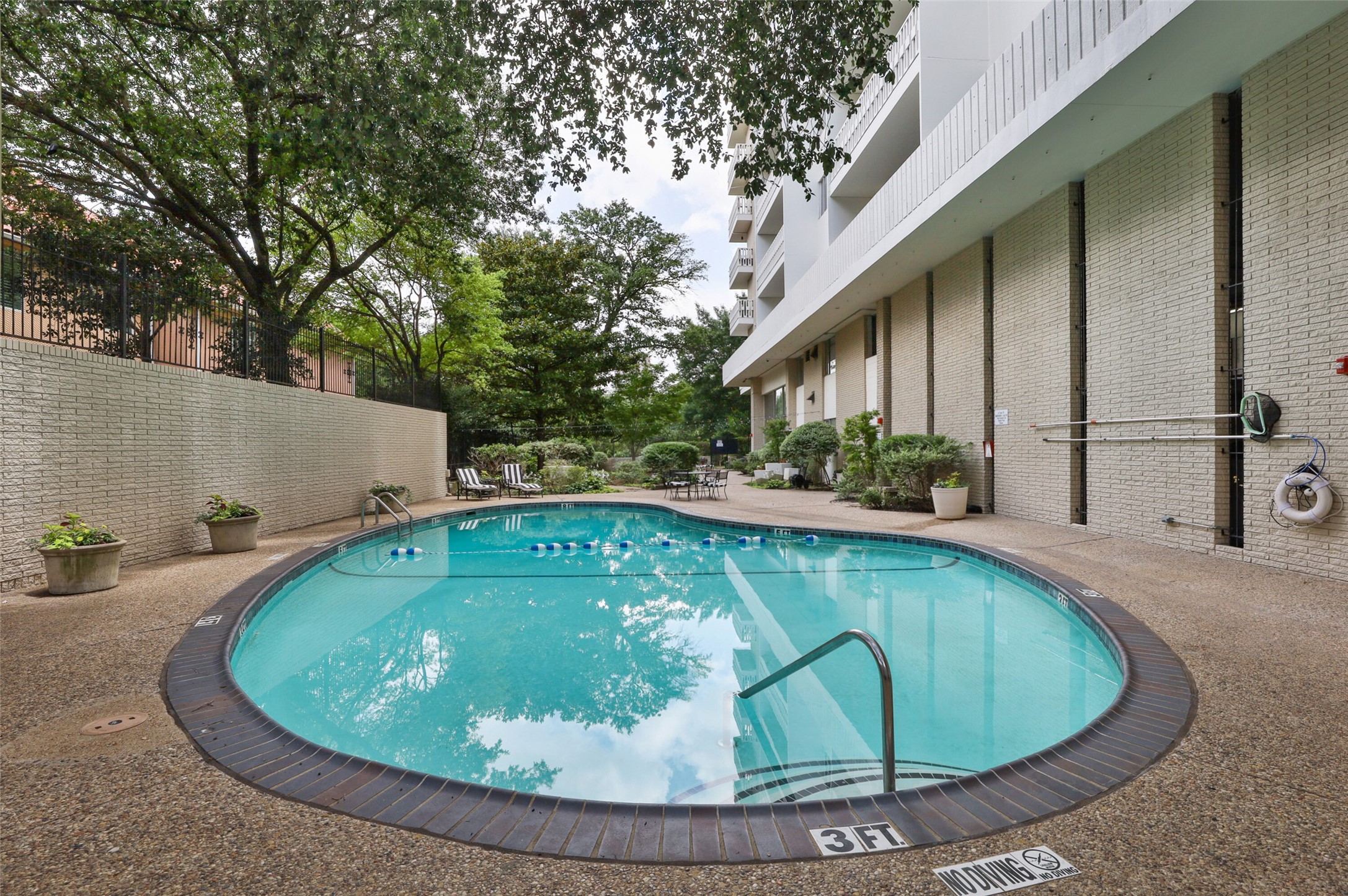 3701 Turtle Creek Boulevard Dallas TX 75219
