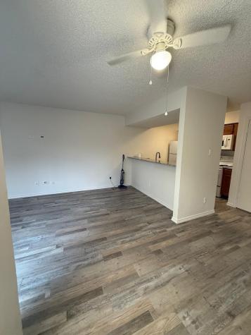 9807 Walnut Street Dallas TX 75243