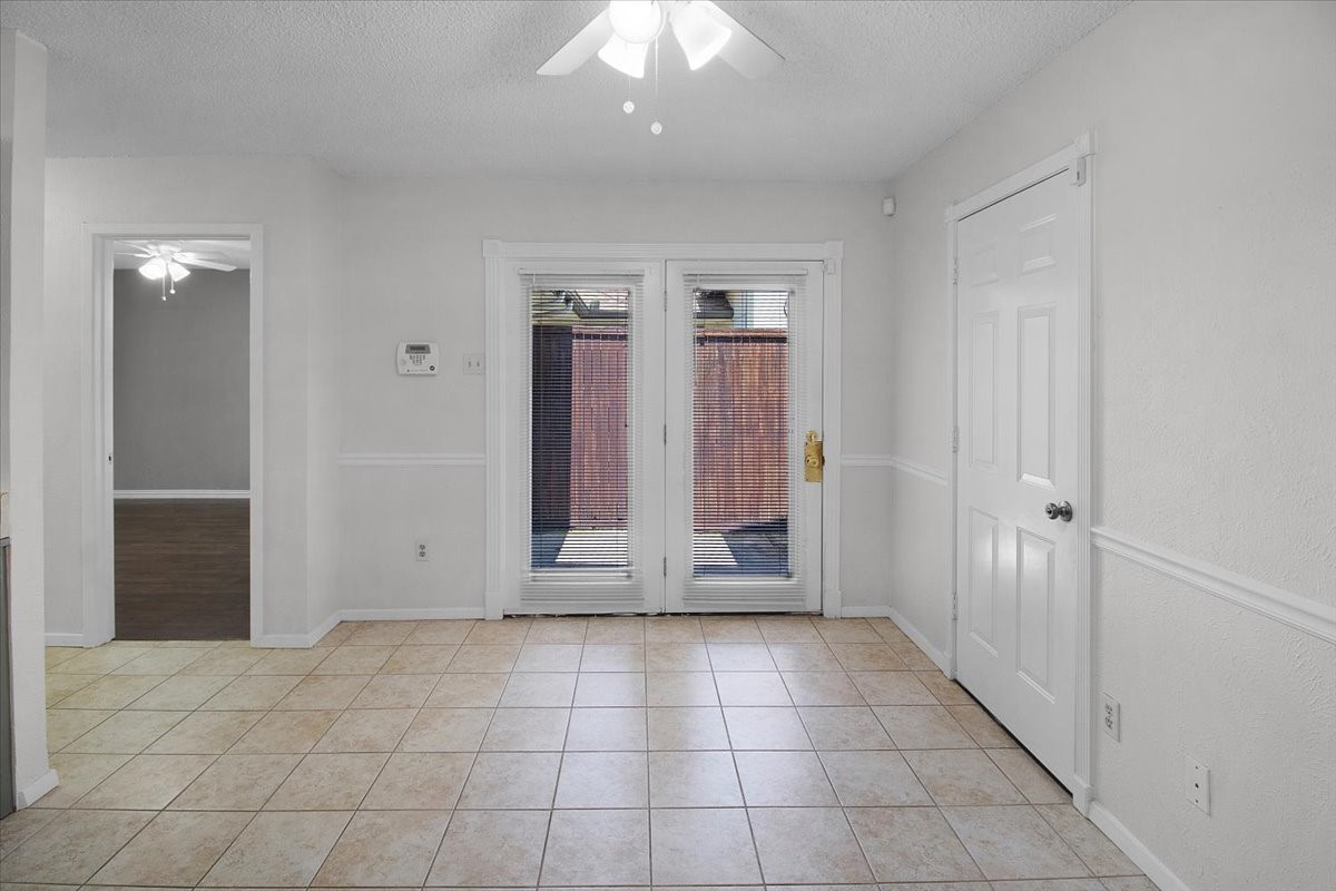 1903 Wyndemere Lane Garland TX 75042