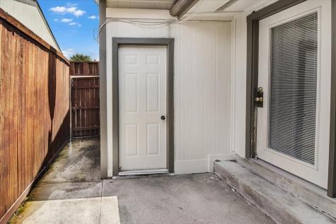 1903 Wyndemere Lane Garland TX 75042