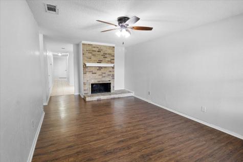 1903 Wyndemere Lane Garland TX 75042