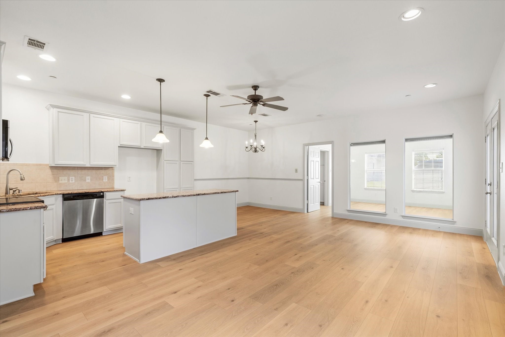 706 S Jupiter Road Allen TX 75002