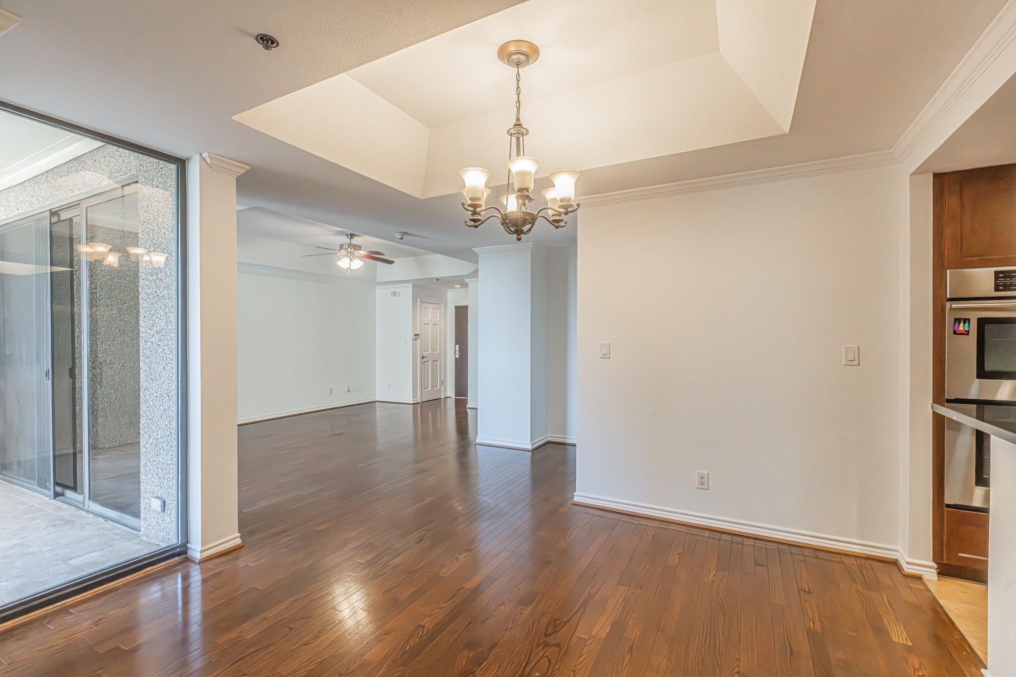 5909 Luther Lane Dallas TX 75225