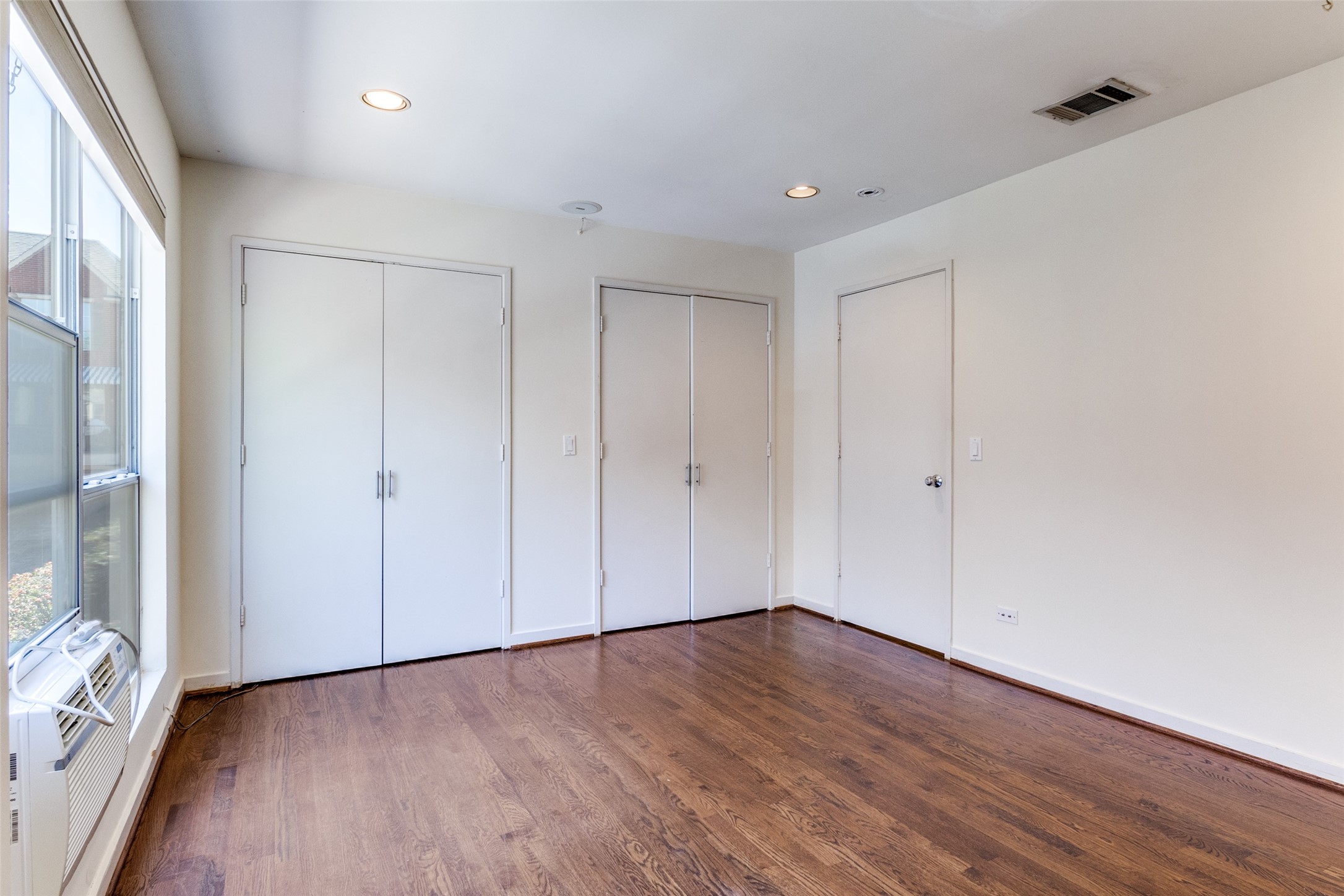 4134 Travis Street Dallas TX 75204