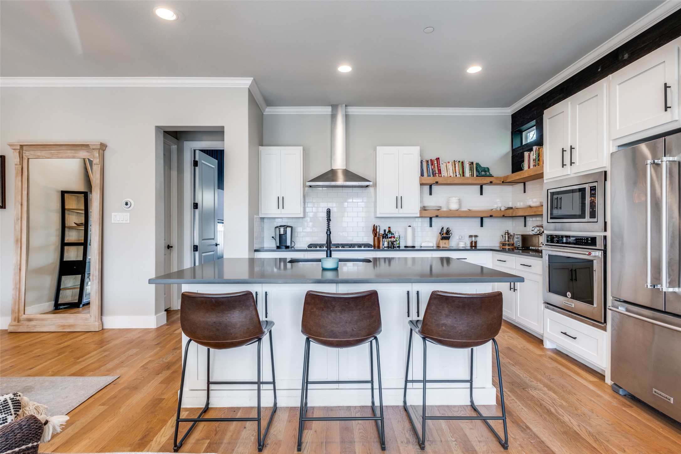 1262 N Prairie Avenue Dallas TX 75204