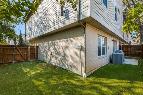 1262 N Prairie Avenue Dallas TX 75204