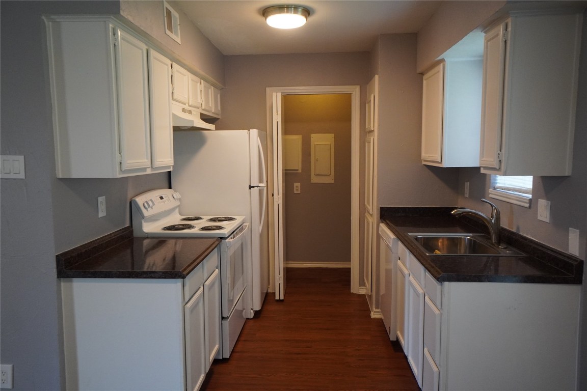 5805 Lake Hubbard Parkway Garland TX 75043