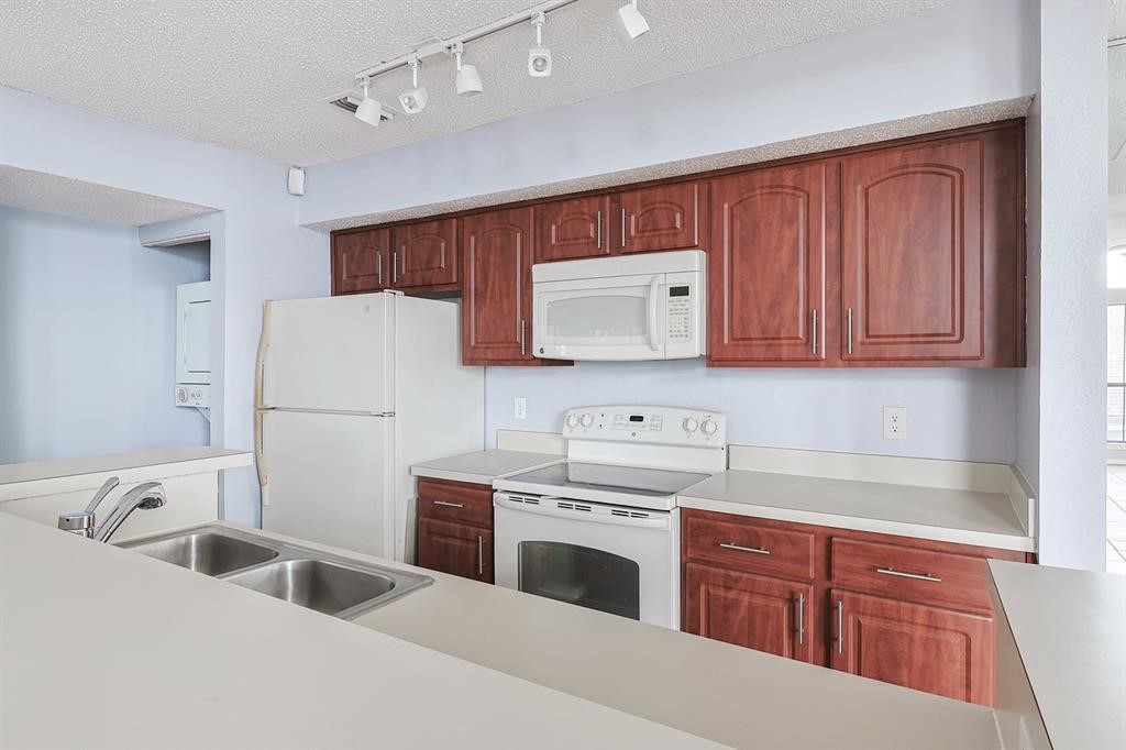 3420 Country Club Drive W Irving TX 75038