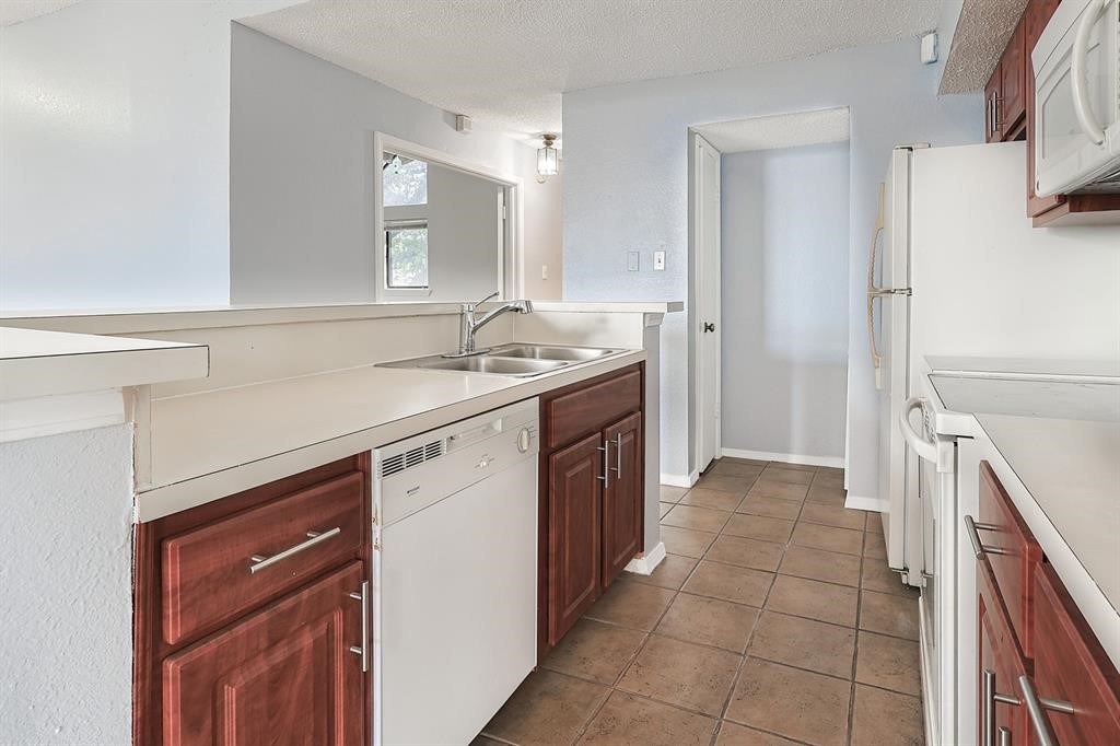 3420 Country Club Drive W Irving TX 75038