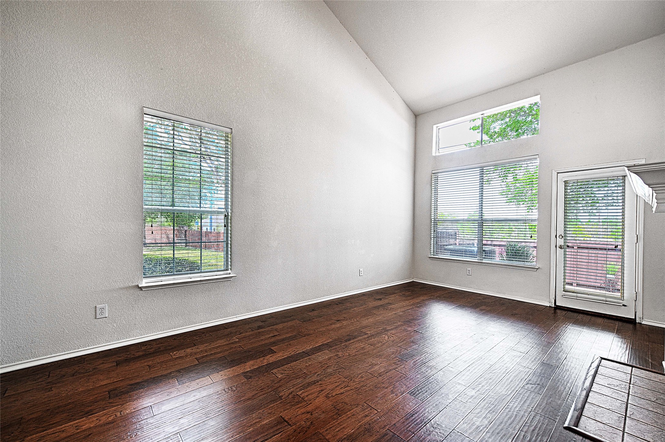 4579 Woodsboro Lane Plano TX 75024