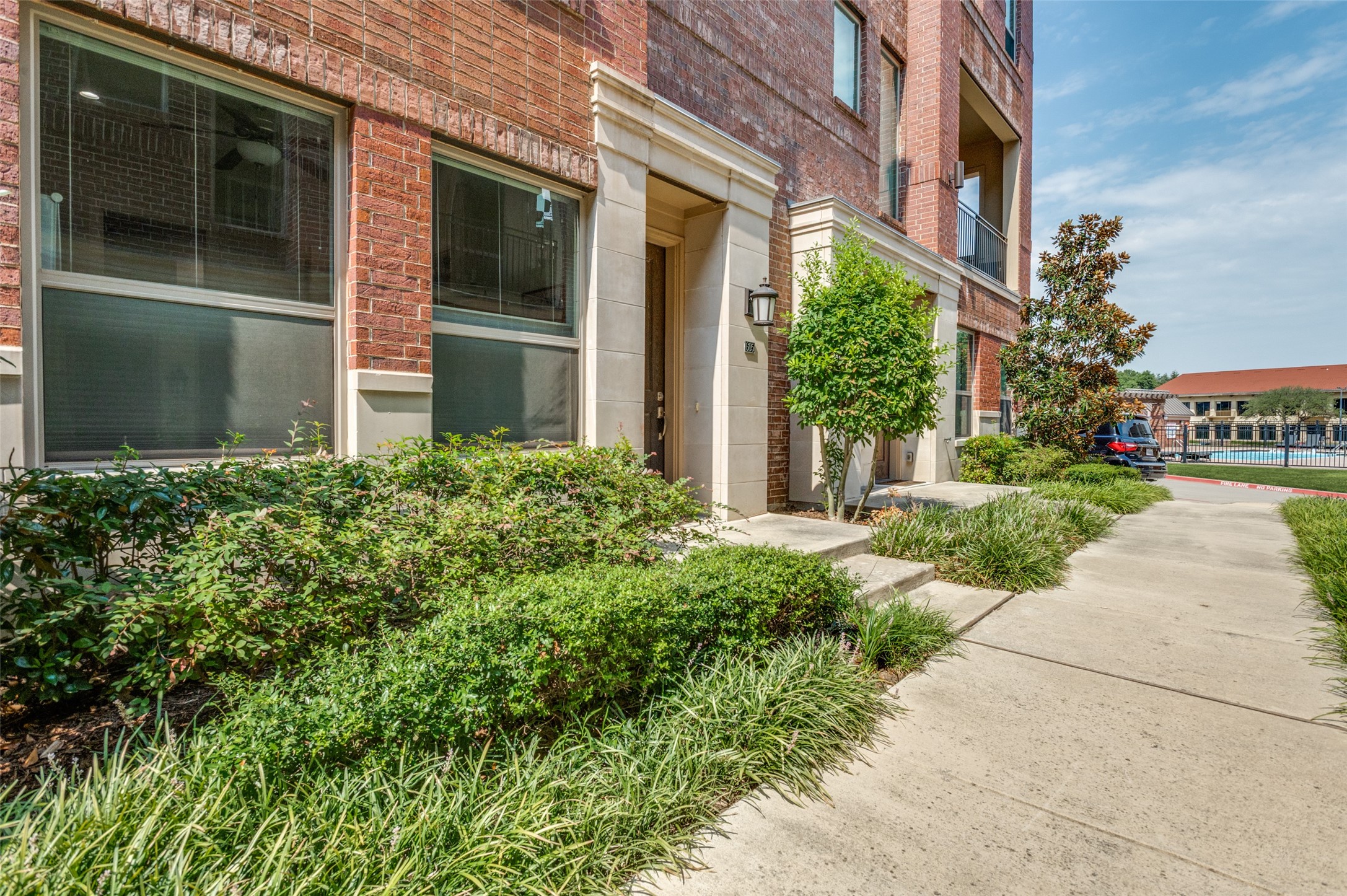 101 Decker Drive Irving TX 75062