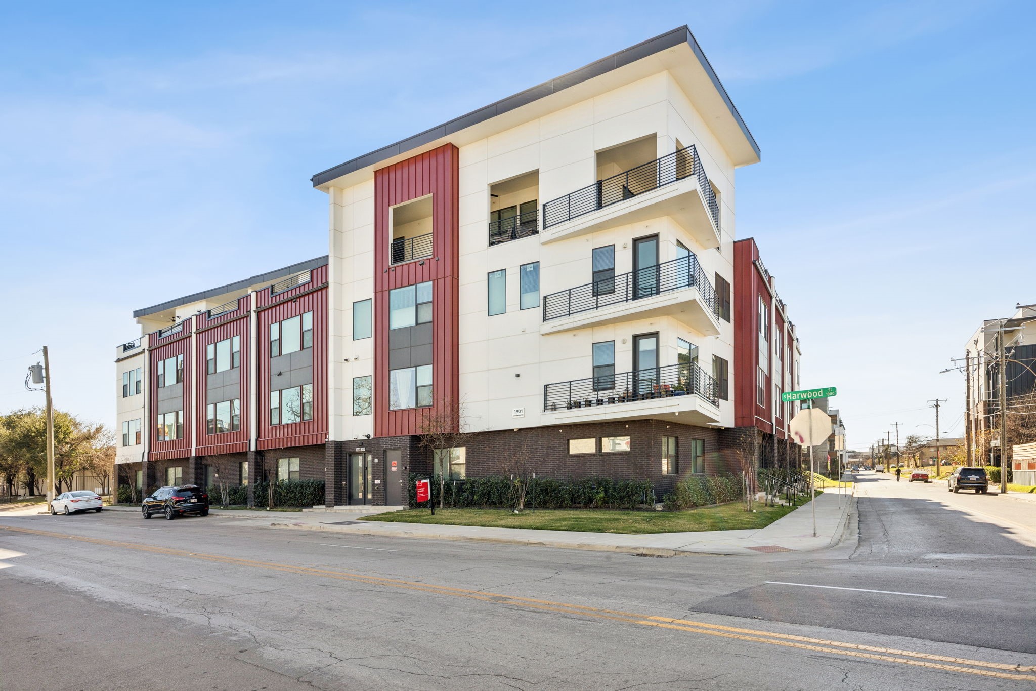 1901 S Harwood Street Dallas TX 75215